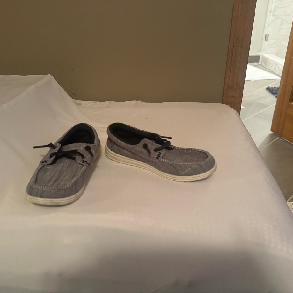 Cat & Jack Men's Gray Boat Shoes